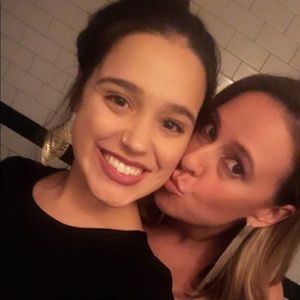 Meet your Posher, Vanessa